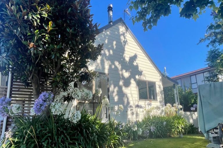 Photo of property in 19 Moorhouse Street, Taradale, Napier, 4112