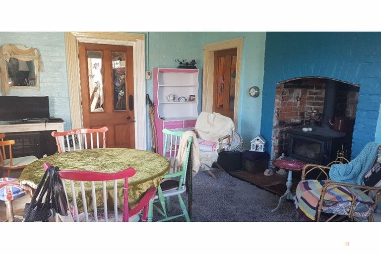 Photo of property in 14 Exeter Street, Waimate, 7924