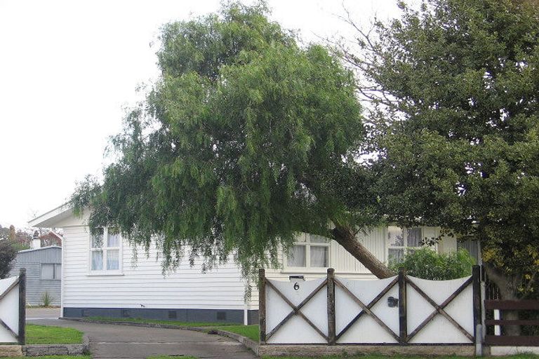 Photo of property in 6 Whitby Place, Flaxmere, Hastings, 4120