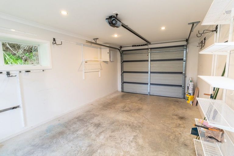 Photo of property in 147 Helston Road, Paparangi, Wellington, 6037