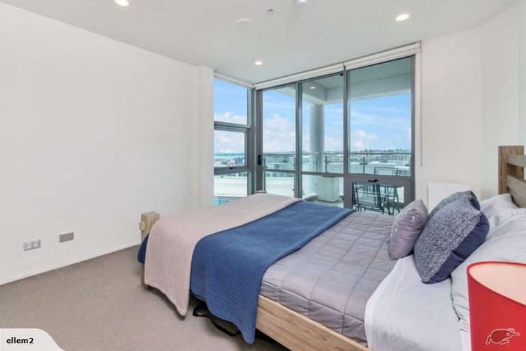 Photo of property in Scene Three Apartments, 1311/30 Beach Road, Auckland Central, Auckland, 1010