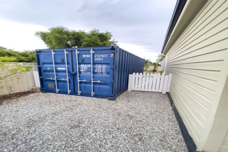 Photo of property in 5 Molyneux Avenue, Cromwell, 9310