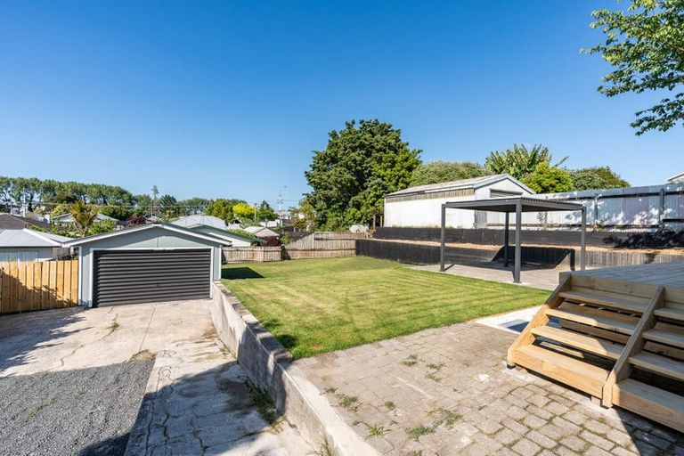 Photo of property in 17 Hinau Street, Maeroa, Hamilton, 3200