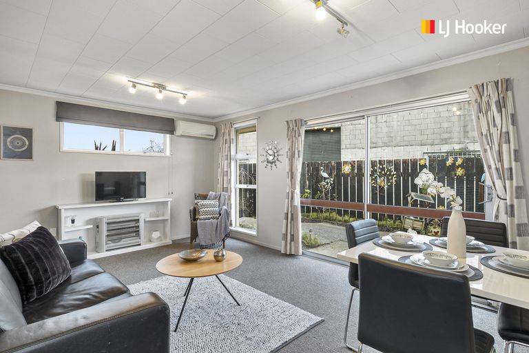 Photo of property in 14d Wesley Street, South Dunedin, Dunedin, 9012