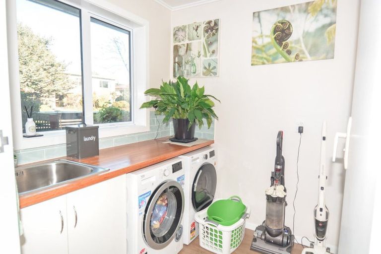 Photo of property in 2 Medway Street, Kingswell, Invercargill, 9812