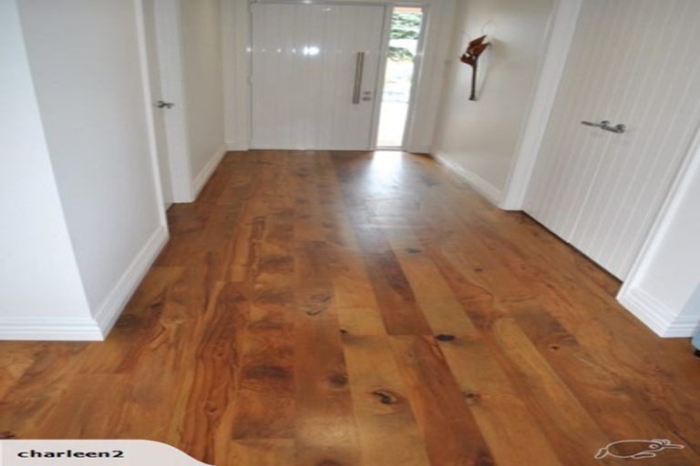 Photo of property in 7 Poaka Place, One Tree Point, 0118