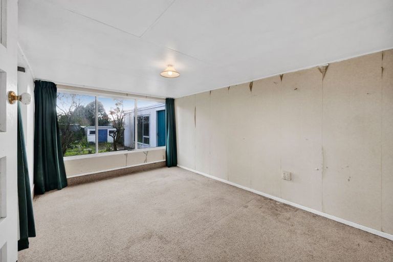 Photo of property in 23 Hinau Street, Inglewood, 4330