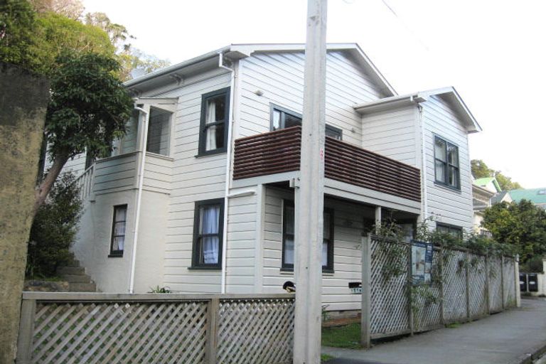 Photo of property in 111 Glenmore Street, Kelburn, Wellington, 6012