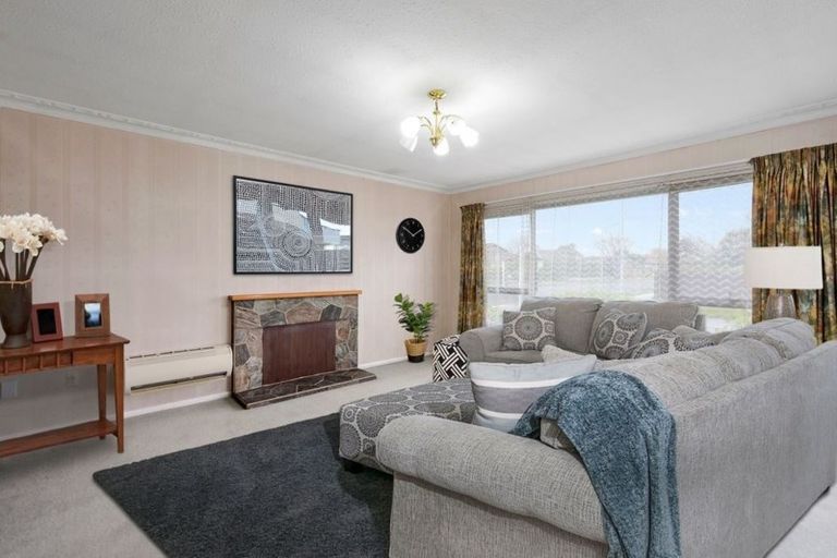 Photo of property in 2/158 Maidstone Road, Avonhead, Christchurch, 8042