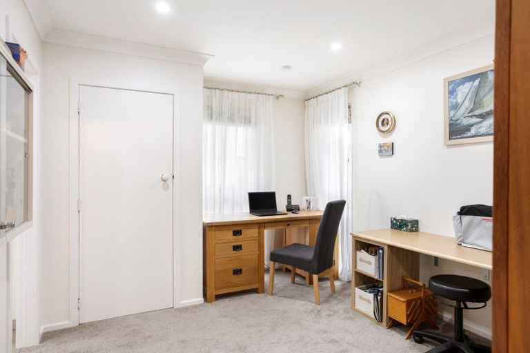 Photo of property in 18 Sunvale Crescent, Whataupoko, Gisborne, 4010