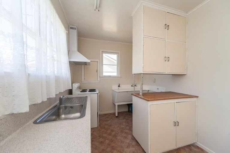 Photo of property in 84 Tiber Street, Island Bay, Wellington, 6023