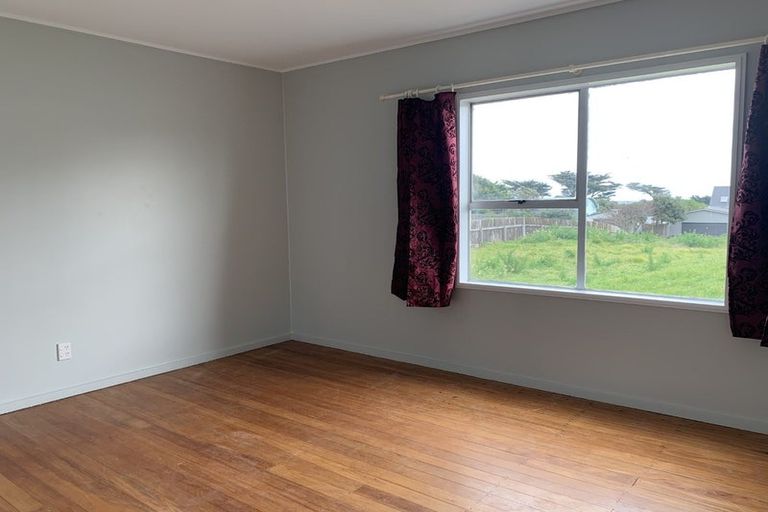 Photo of property in 63 Gawler Street, Te Horo Beach, Otaki, 5581