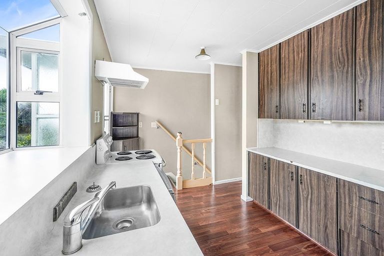 Photo of property in 21 Acacia Crescent, Glenview, Hamilton, 3206