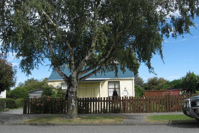 Photo of property in 14 Rolleston Street, Rakaia, 7710