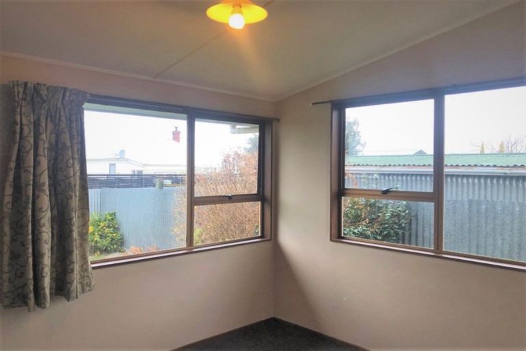 Photo of property in 2/23 Oxford Street, West End, Timaru, 7910