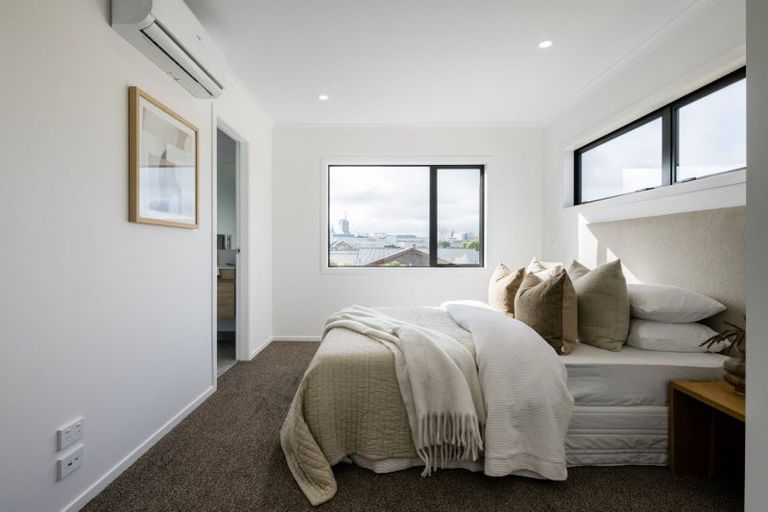 Photo of property in 3/18 Rossiter Place, Chartwell, Hamilton, 3210