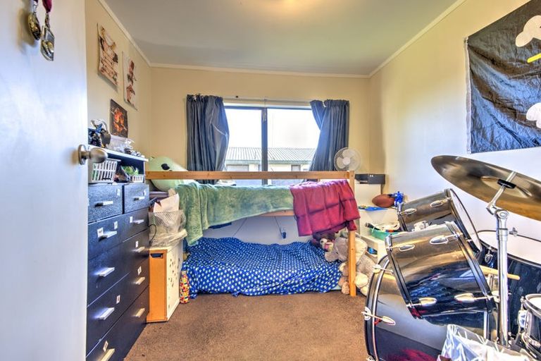 Photo of property in 129a Avalon Drive, Nawton, Hamilton, 3200