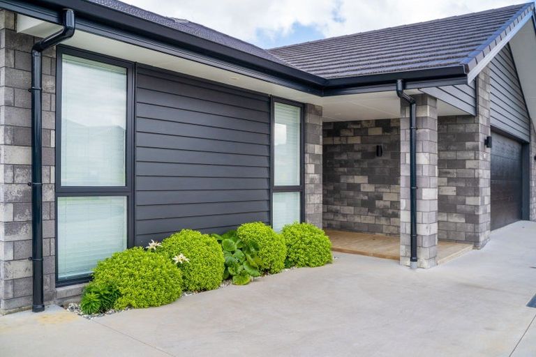 Photo of property in 44 Lake Drive, Tikipunga, Whangarei, 0112