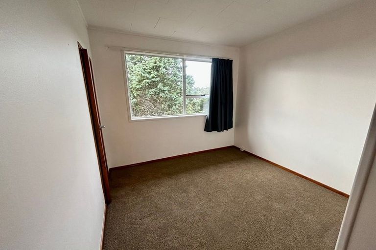 Photo of property in 1/114 Canongate Street, Birkdale, Auckland, 0626