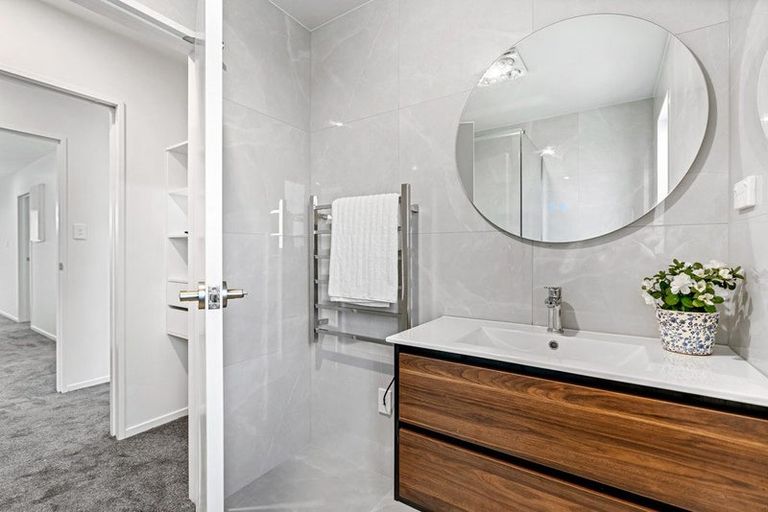 Photo of property in 173 Henwood Road, Westgate, 0814