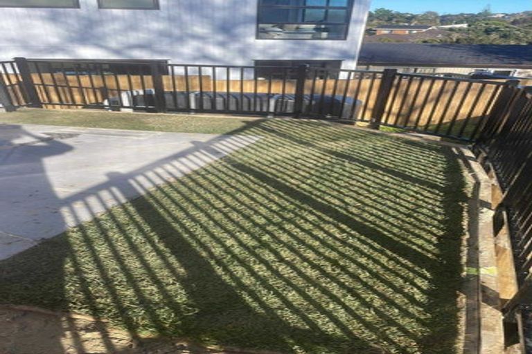 Photo of property in 7a Camrose Place, Glenfield, Auckland, 0629