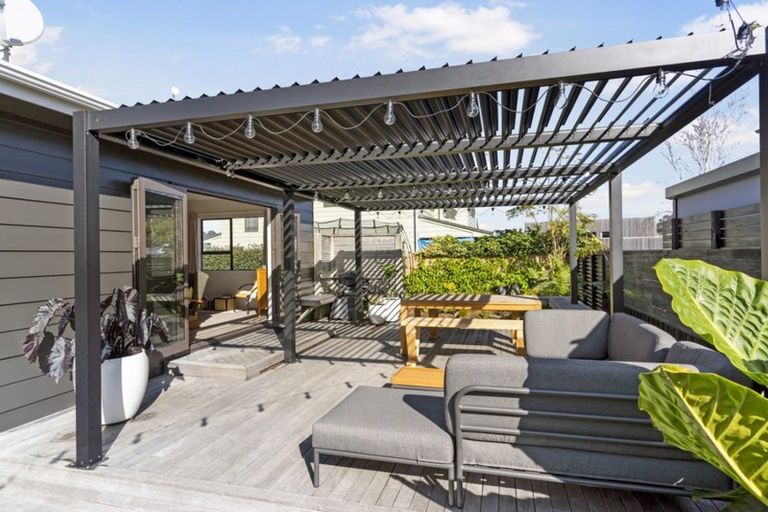 Photo of property in 161b Mayfair Avenue, Whangamata, 3620