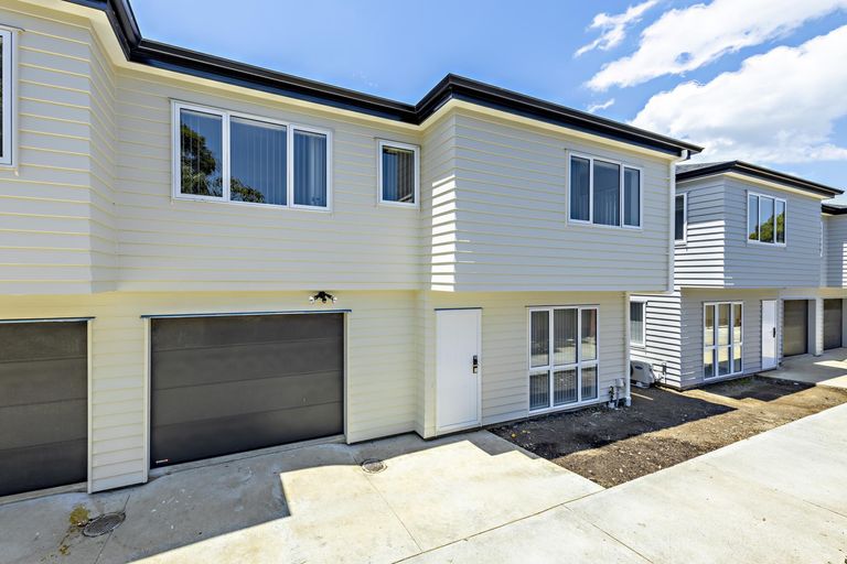 Photo of property in 50d Preston Road, Clover Park, Auckland, 2023