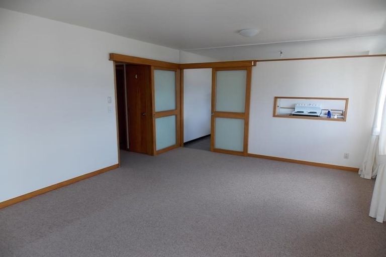 Photo of property in Mansfield Towers, 1 Grant Road, Thorndon, Wellington, 6011