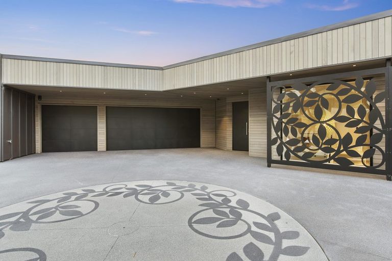 Photo of property in 218a Lake Road, Hauraki, Auckland, 0622