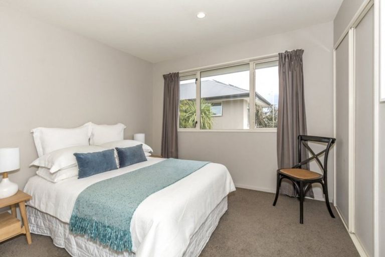 Photo of property in 21 Cadogan Street, Sydenham, Christchurch, 8023