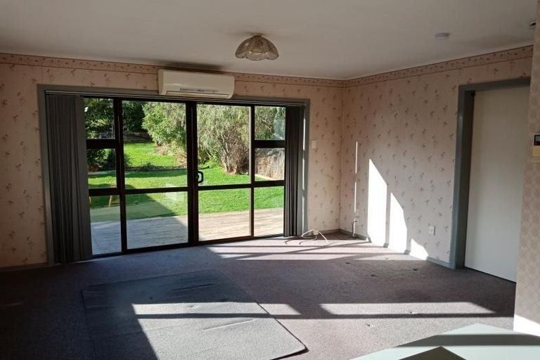 Photo of property in 107 Main Road, Wainuiomata, Lower Hutt, 5014