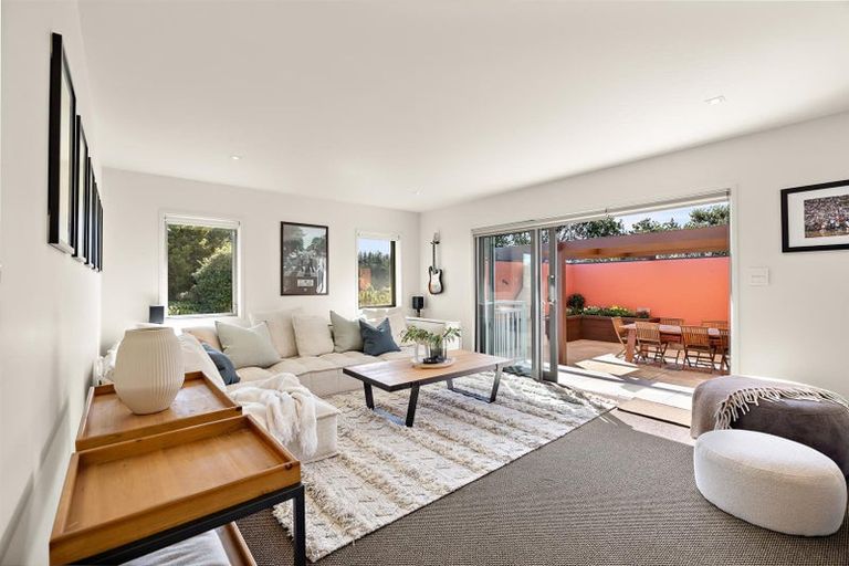 Photo of property in 55 Pinetone Road, Kumeu, 0892