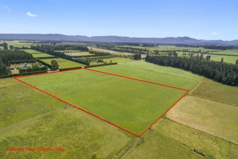 Photo of property in 1136 Poyntzs Road, Eyrewell, Rangiora, 7476