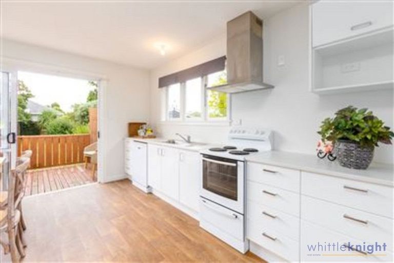 Photo of property in 86 Maidstone Road, Ilam, Christchurch, 8041