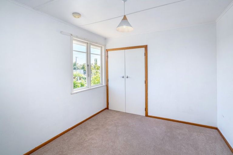 Photo of property in 27 Wavell Crescent, Lansdowne, Masterton, 5810