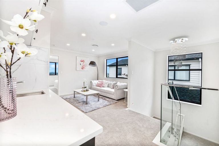 Photo of property in 3 Tiro Street, Flat Bush, Auckland, 2019
