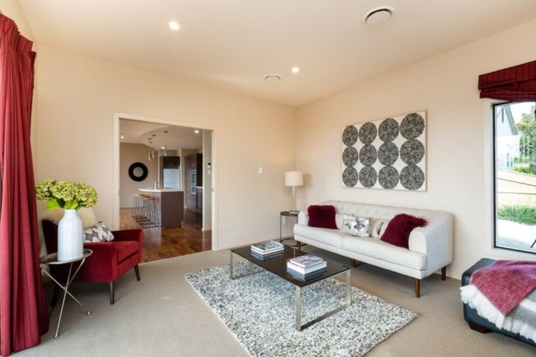 Photo of property in 68 Rochfort Road, Havelock North, 4130