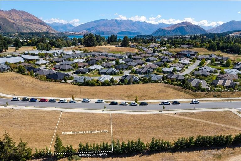 Photo of property in 22 Avalon Station Drive, Wanaka, 9305