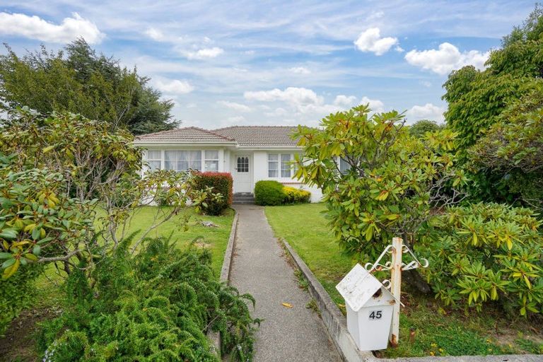 Photo of property in 45 Adamson Crescent, Glengarry, Invercargill, 9810