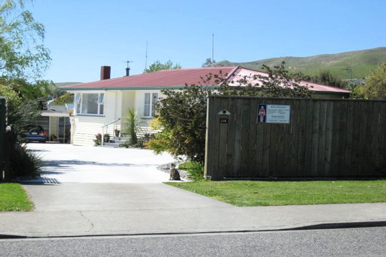 Photo of property in 215 Howick Road, Witherlea, Blenheim, 7201
