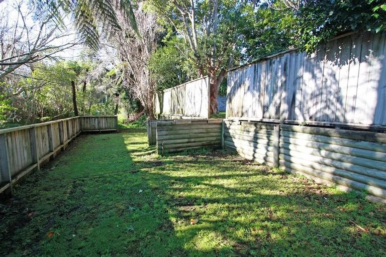 Photo of property in 5 Lombardy Place, Whalers Gate, New Plymouth, 4310