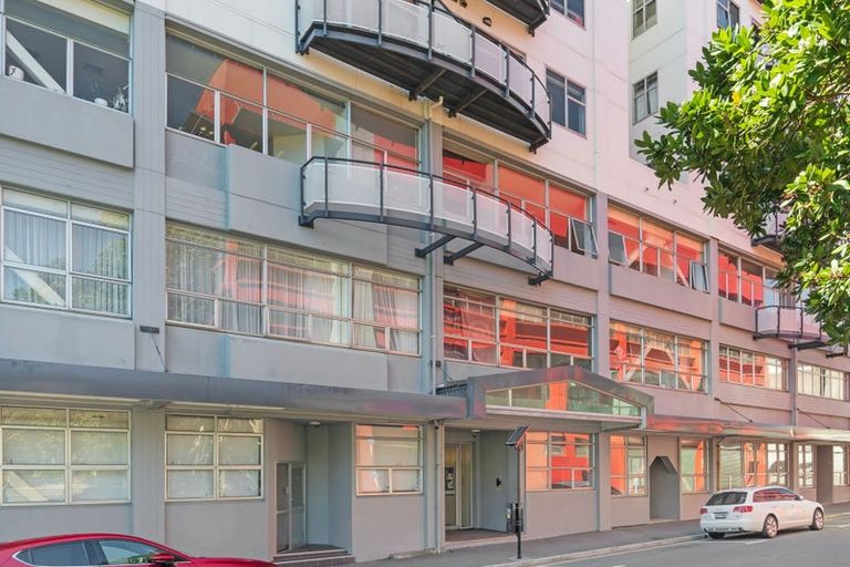 Photo of property in City Lodge, 507/115 Vivian Street, Te Aro, Wellington, 6011