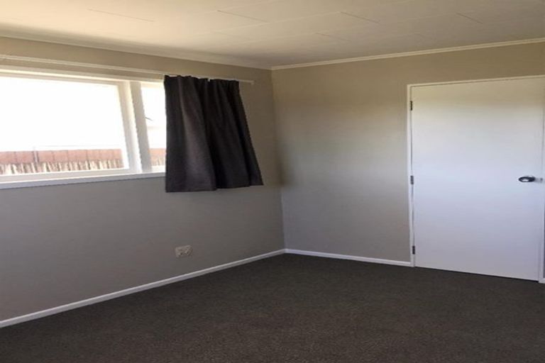 Photo of property in 19 Lord Street, Stokes Valley, Lower Hutt, 5019