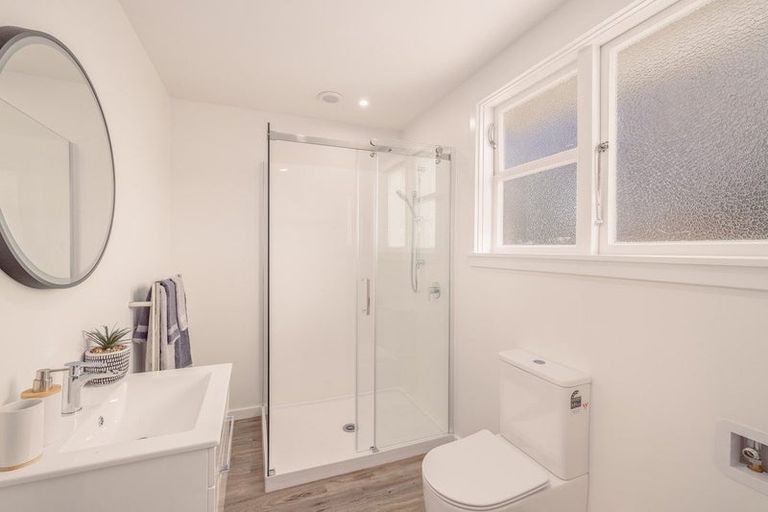 Photo of property in 11 Holton Road, Amberley, 7481