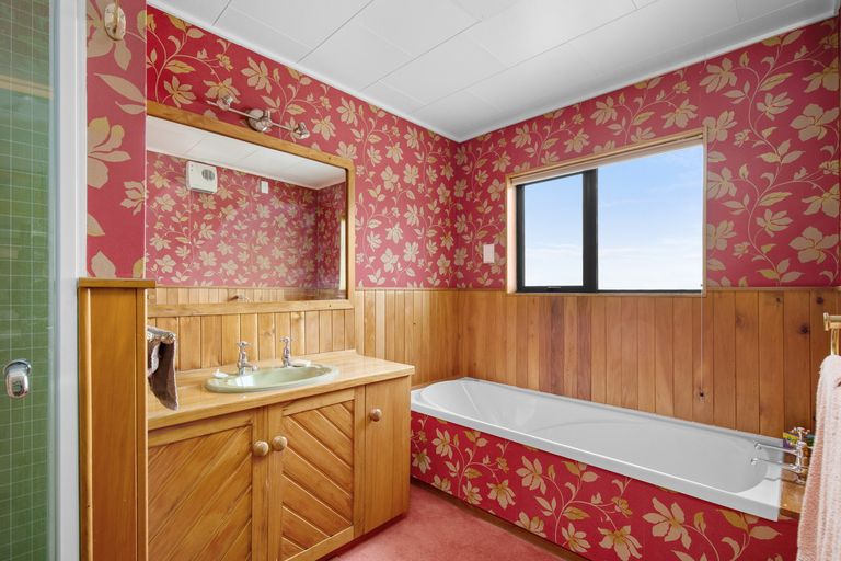 Photo of property in 14 Lanes Road, Bridge Hill, Alexandra, 9320