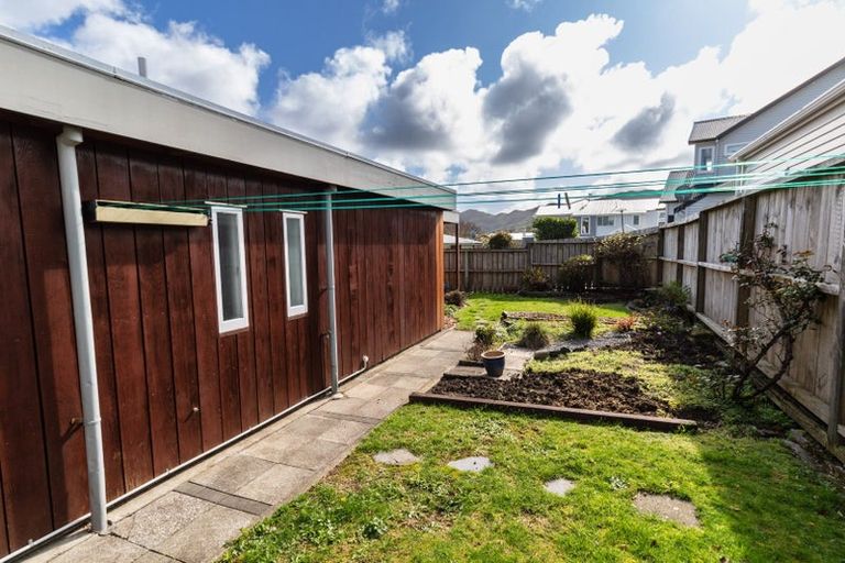 Photo of property in 39 Lucknow Terrace, Khandallah, Wellington, 6035