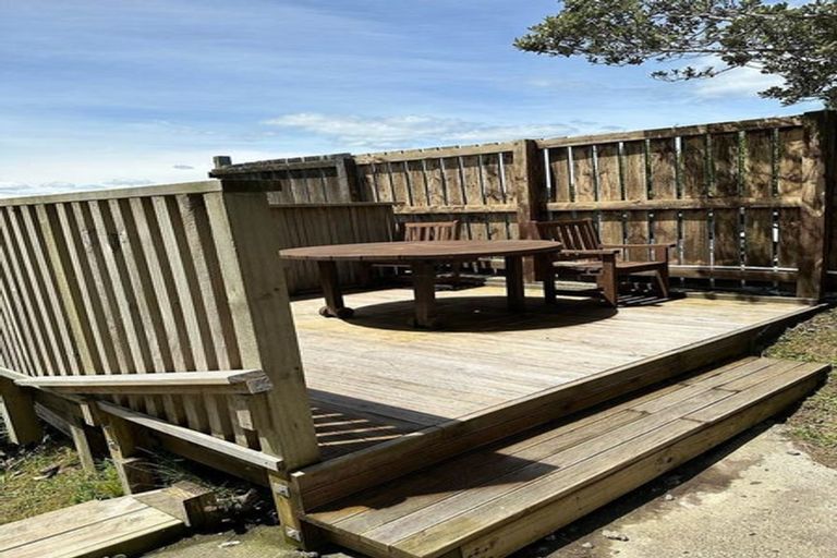 Photo of property in 1 Clementine Way, Crofton Downs, Wellington, 6035