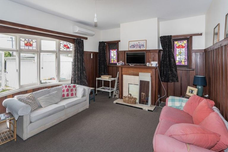 Photo of property in 2/10 Gordon Avenue, St Albans, Christchurch, 8014