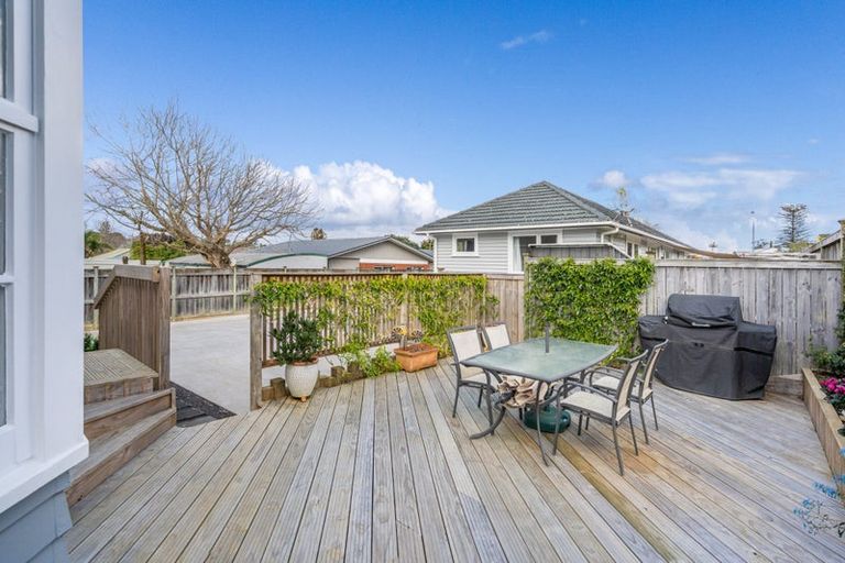 Photo of property in 92c Nelson Street, Howick, Auckland, 2014