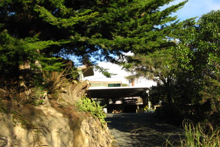 Photo of property in 50 Bay Road, Purakaunui, Port Chalmers, 9081